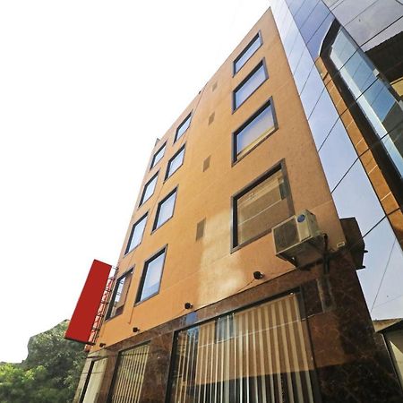Hotel Paragon Suites Нью-Делі Екстер'єр фото