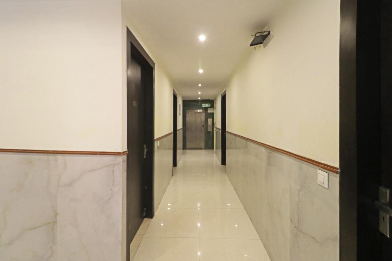 Hotel Paragon Suites Нью-Делі Екстер'єр фото